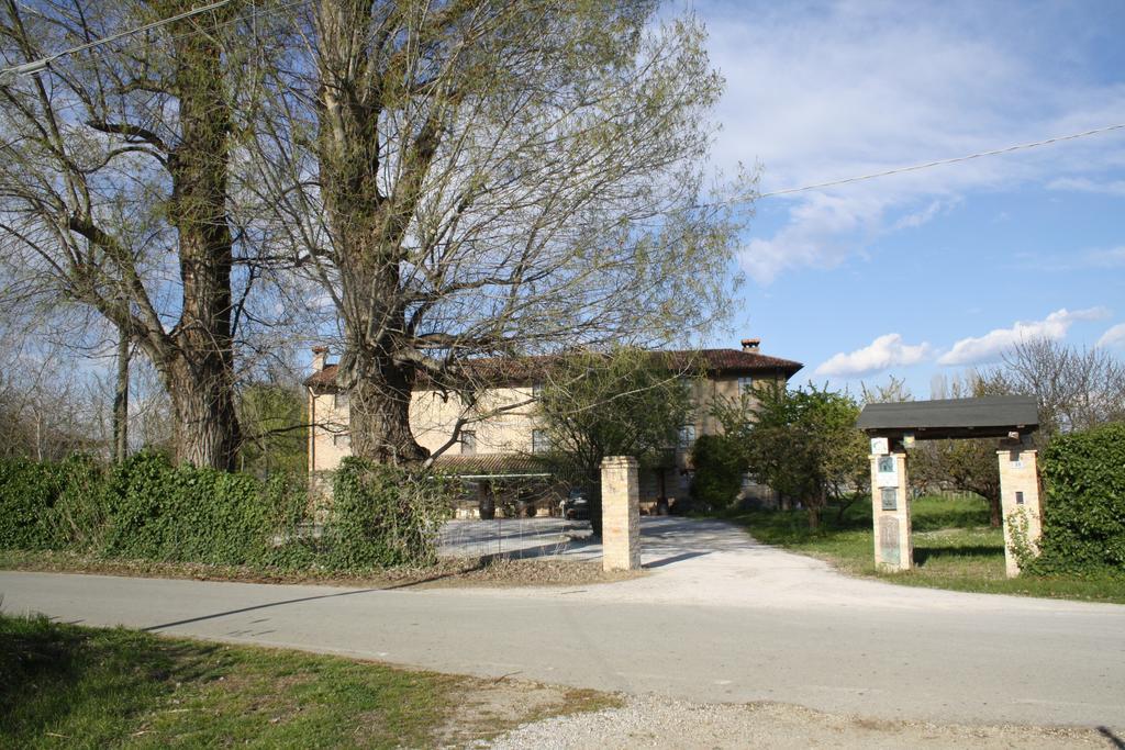 I Guardiani Bed & Breakfast Carlino Exterior photo